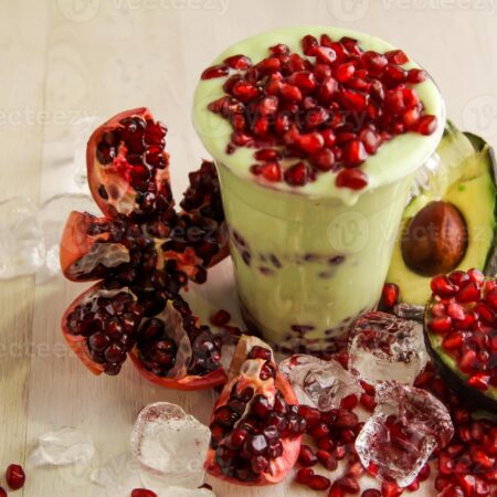 Avocado & Pomegranate